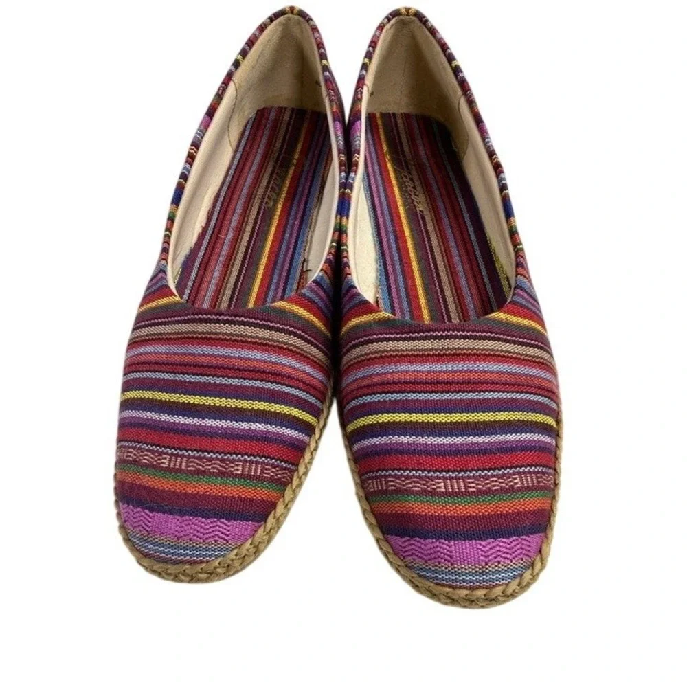 Beacon Espadrilles Women's Bright Multi Color Fabric Striped Boho‎ Slip On 7SS